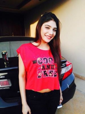 Sex services from stunning 23 y.o. Indian-Pakistani-Girls