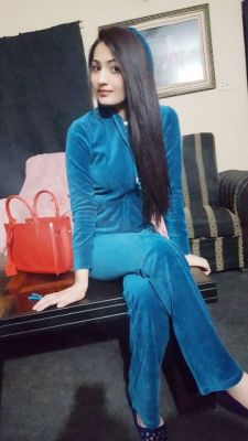 24 7 Abu Dhabi escort Indian-Pakistani-Girls, aged 23 is always at your service