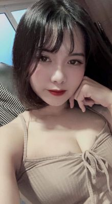 UAE private escort Lyn for sex, OWO, massage